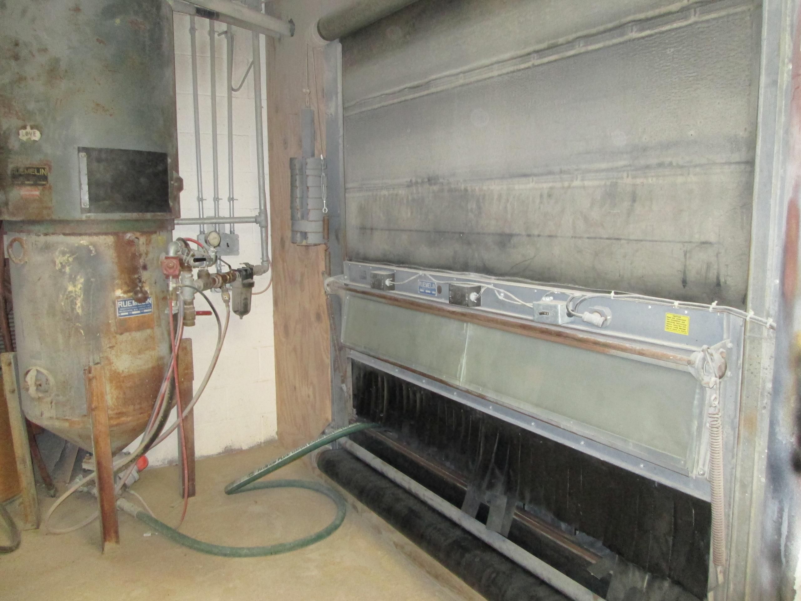 Manual Blasting Machine