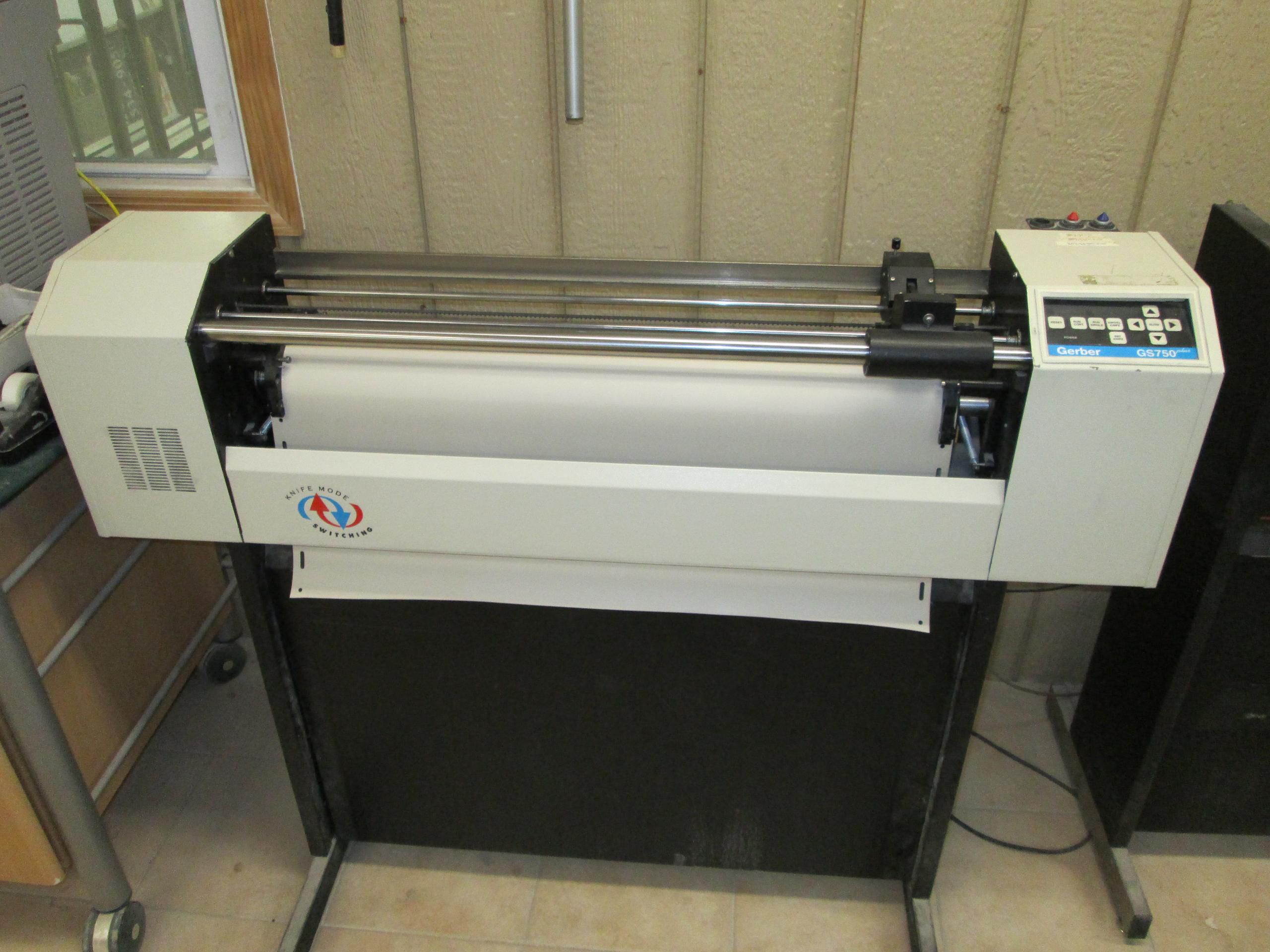 Gerber GS 750 Plus Plotter