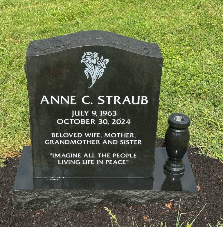 Straub's memorial