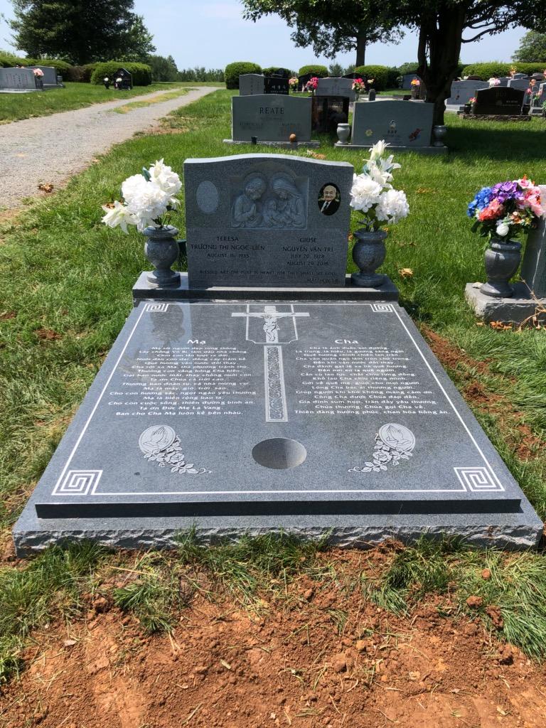 Nguyen, Thai Memorials
