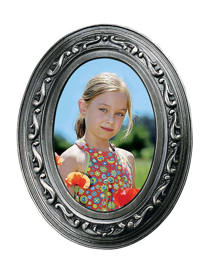 Memorial Portrait with Ring Frame
