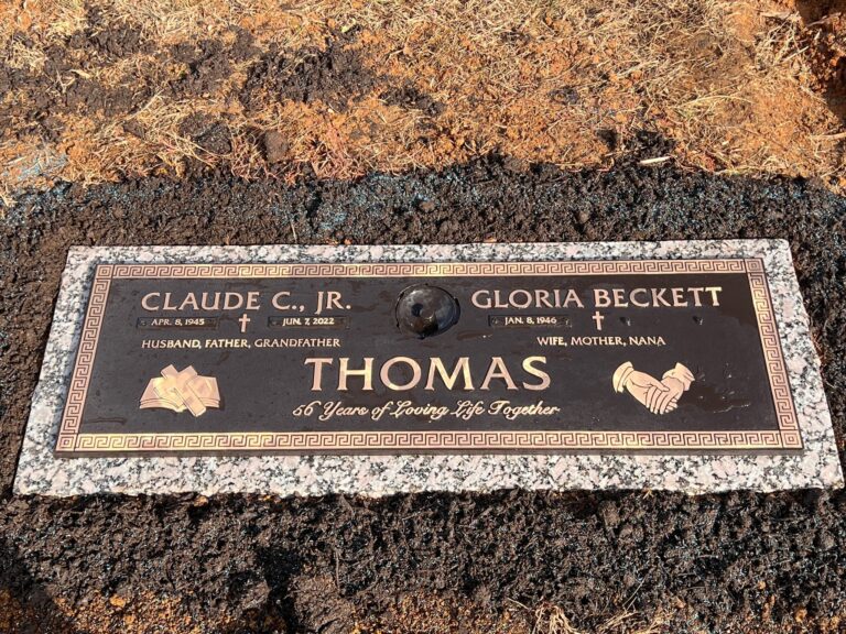 Thomas Memorial