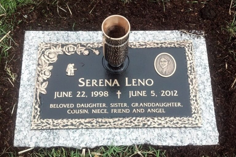 Leno Memorial